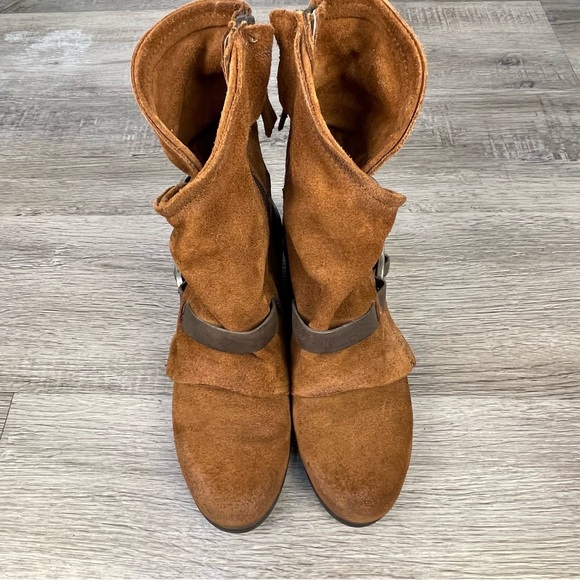 Miz Mooz Sidney Suede Boots Brown Size 6.5 GUC - Picture 4 of 8